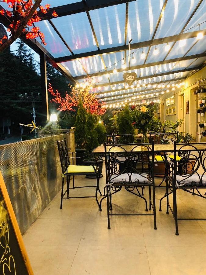 Hotel Newland Chiatura Zewnętrze zdjęcie