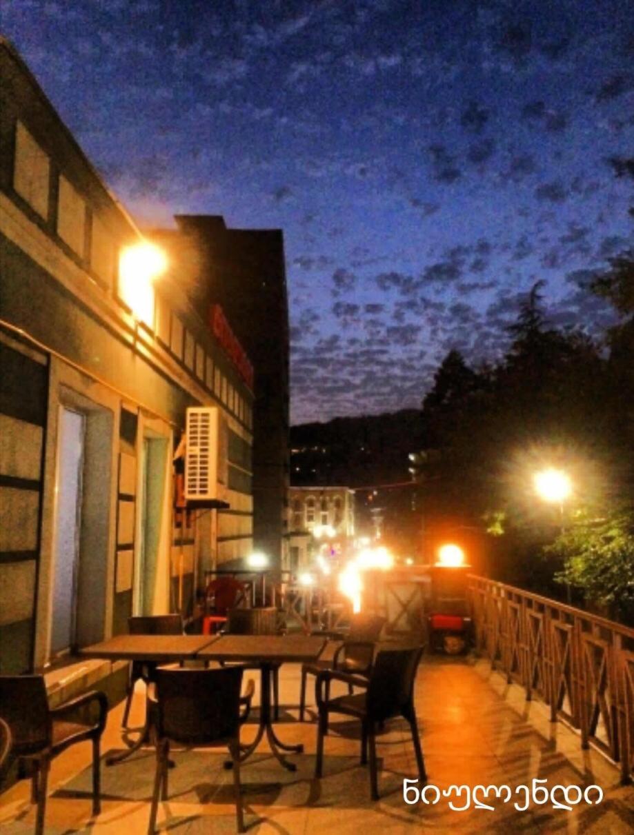 Hotel Newland Chiatura Zewnętrze zdjęcie